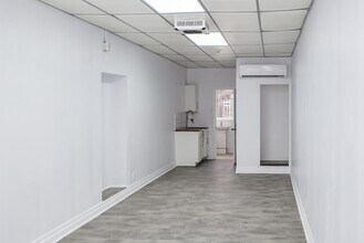 232 Erie St W, Windsor, ON à louer Photo de l’immeuble– Image 1 sur 1