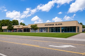 Plus de détails pour 201 W Donegan Ave, Kissimmee, FL - Local d'activités à louer