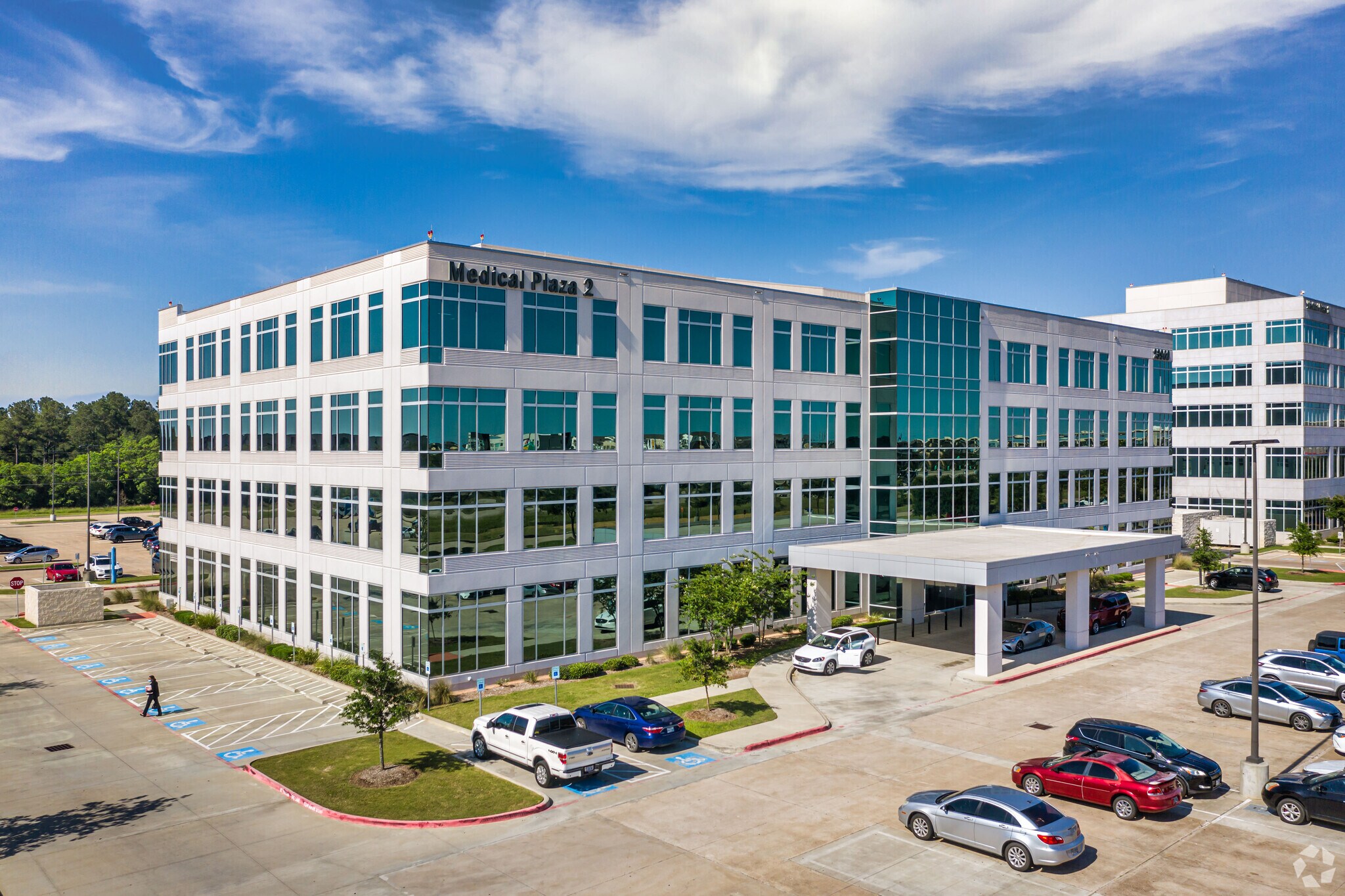 23960 Katy Fwy, Katy, TX à louer Photo de l’immeuble– Image 1 sur 4