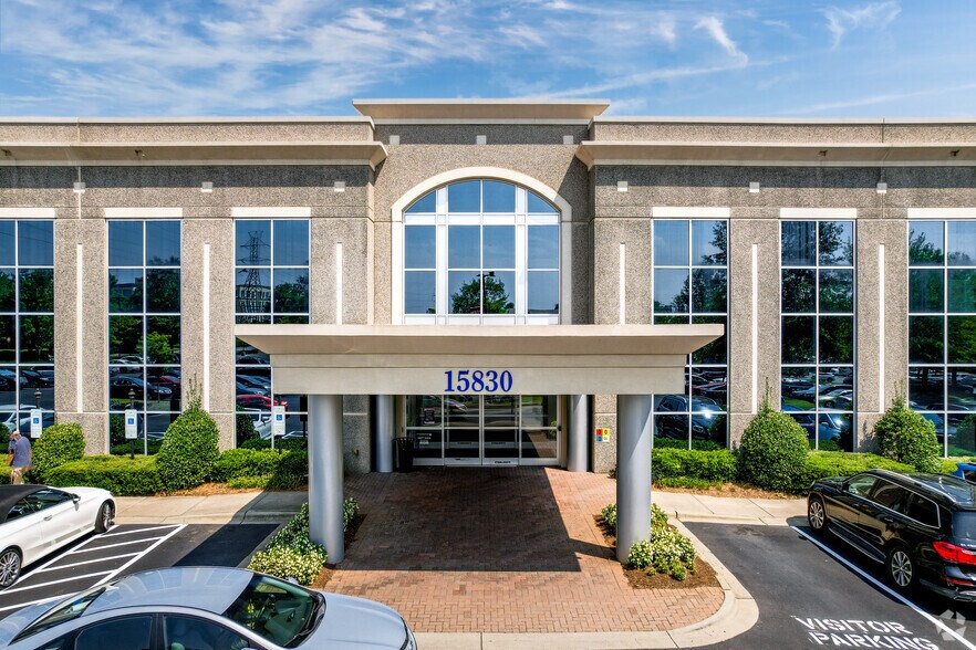 15830 Ballantyne Medical Pl, Charlotte, NC à louer - Photo de l’immeuble – Image 2 sur 3