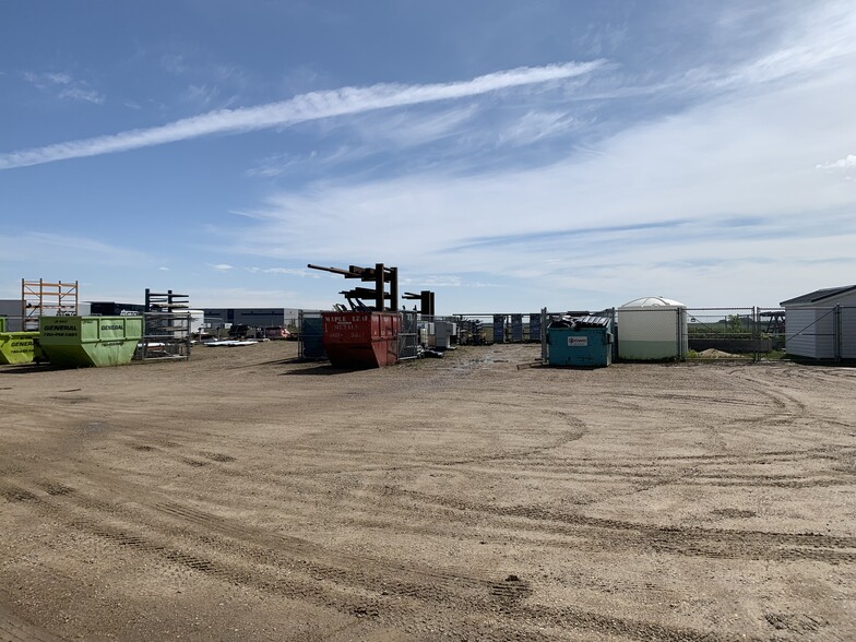 6905 39th St, Leduc, AB à vendre - Photo de l’immeuble – Image 3 sur 4