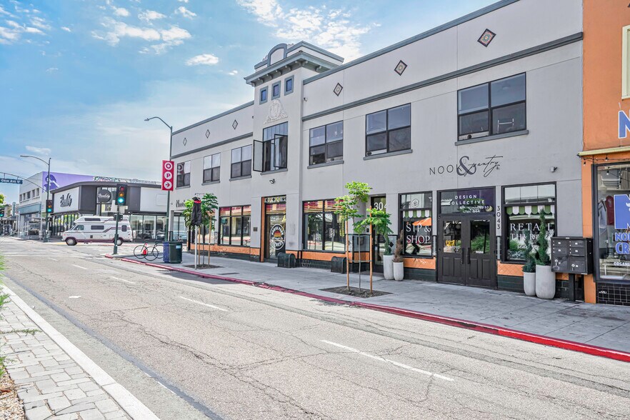 3039-3051 University Ave, San Diego, CA à louer - Photo de l’immeuble – Image 3 sur 8