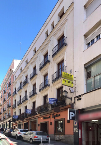 Plus de détails pour Calle De San Andrés, 38, Madrid - Local commercial à louer