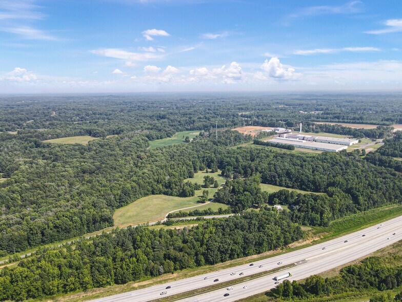 685 Delta St, China Grove, NC à vendre - Aérien – Image 2 sur 3