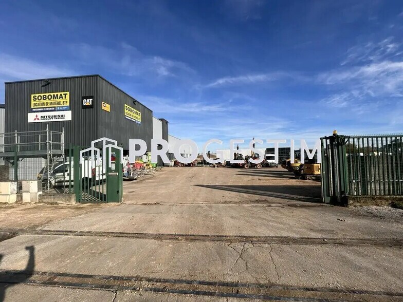 Local d’activités dans Dijon à louer - Photo de l’immeuble – Image 2 sur 11