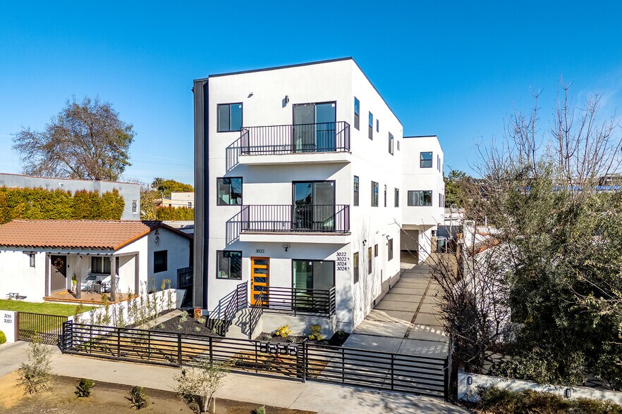 3024 Wellington Rd, Los Angeles, CA à vendre - Photo principale – Image 1 sur 49