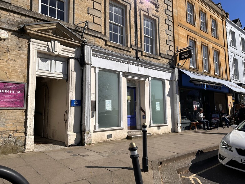 11 High St, Chipping Norton à louer - Photo de l’immeuble – Image 3 sur 4