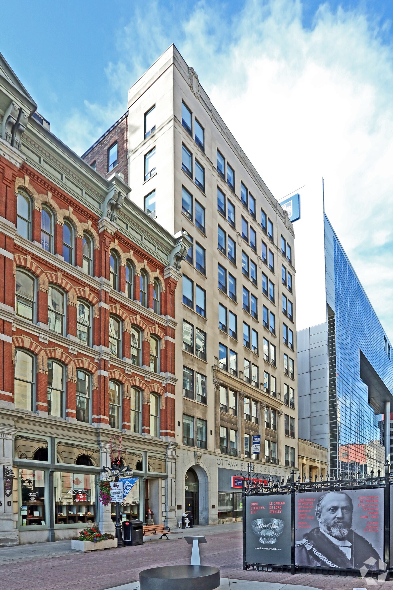 56-60 Sparks St, Ottawa, ON à louer Photo de l’immeuble– Image 1 sur 8