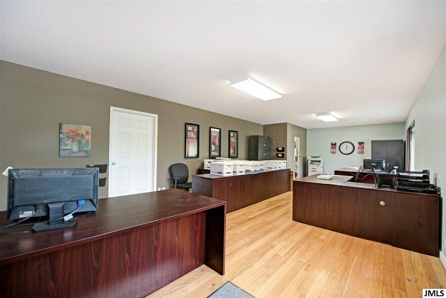 3600 Spring Arbor Rd, Jackson, MI à louer - Photo intérieure – Image 3 sur 13