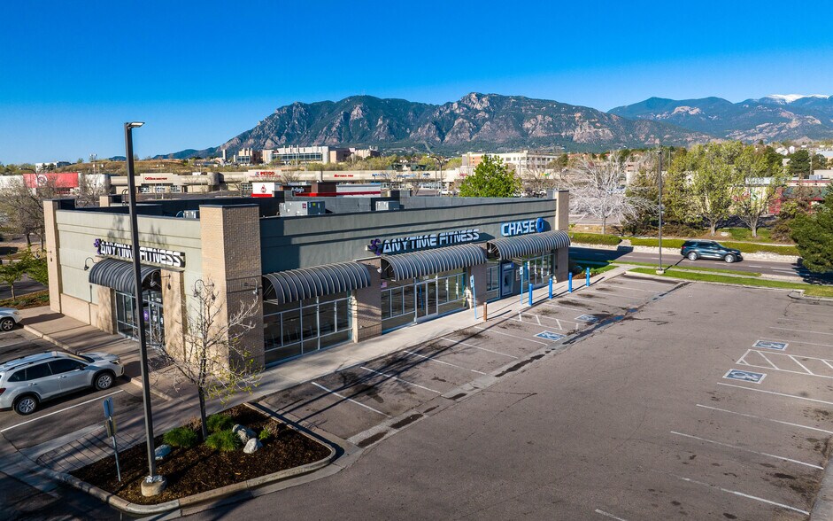 1783-1787 E Cheyenne Mountain Blvd, Colorado Springs, CO à vendre - Photo de l’immeuble – Image 1 sur 8