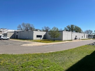 Plus de détails pour 11 Mcleland Rd, Saint Cloud, MN - Bureau à louer
