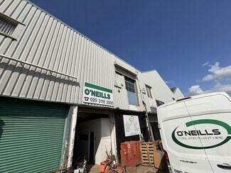 Plus de détails pour Trumpers Way, Londres - Industriel/Logistique à louer