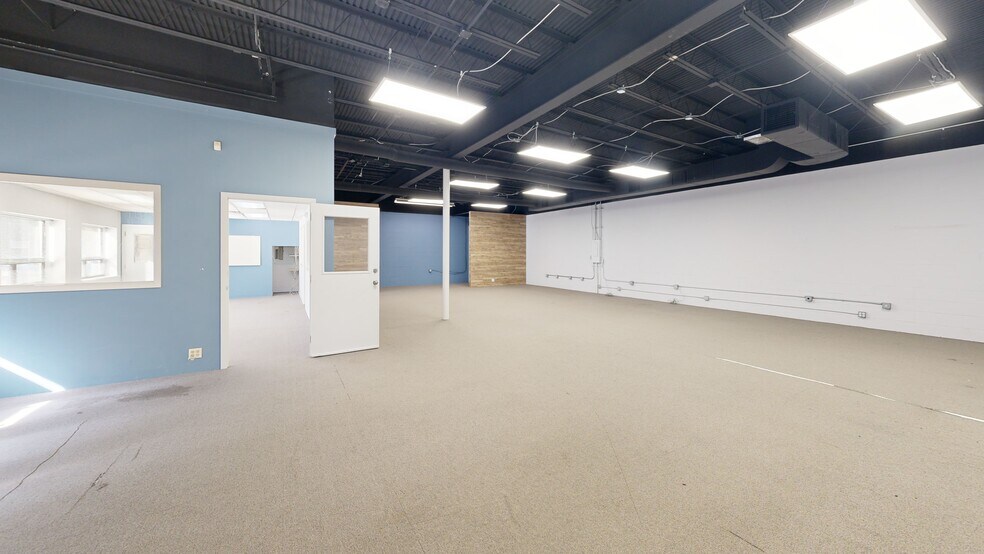 681 Lawlins Park, Wyckoff, NJ à louer - Numérisation 3D Matterport – Image 2 sur 12