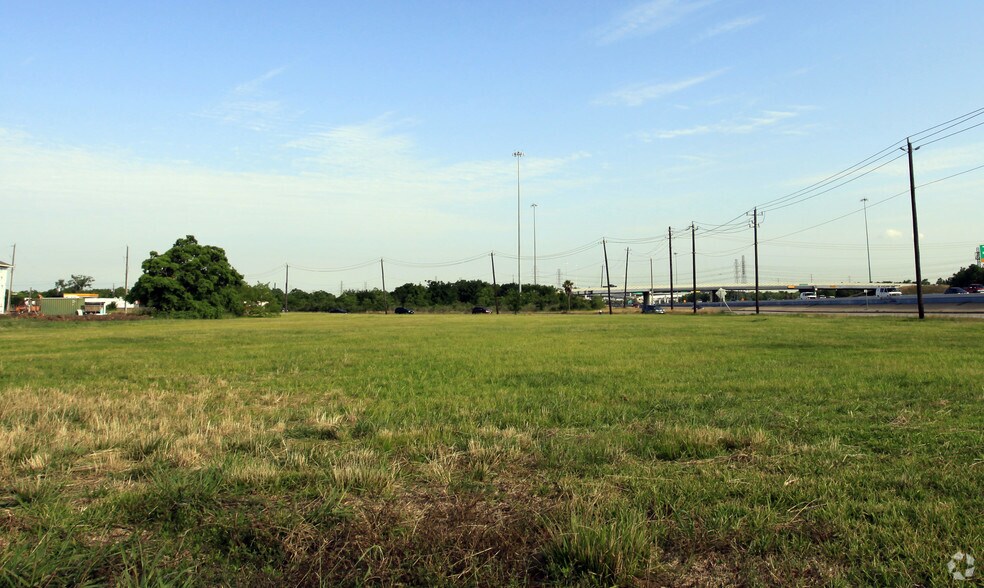 Scarsdale Blvd. & I-45 South, Houston, TX à vendre - Photo principale – Image 1 sur 2