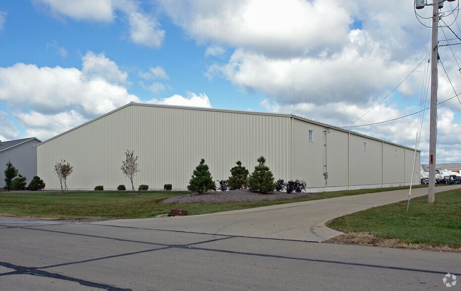 1611 Sawmill Pky, Huron, OH à vendre - Photo de l’immeuble – Image 2 sur 3