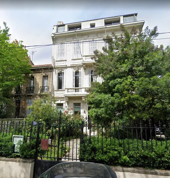 338 Avenue Du Prado, Marseille à louer - Photo de l’immeuble – Image 2 sur 10