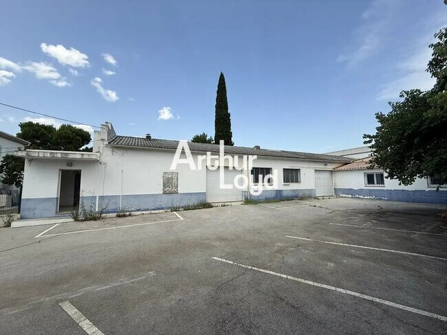 Plus de détails pour 317 Avenue Des Vignerons, Draguignan - Local d'activités à louer