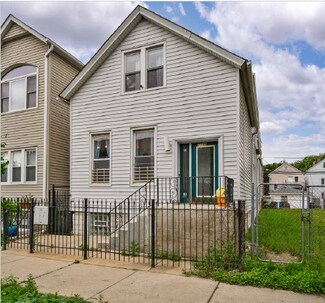 Plus de détails pour 2546 N Ashland Ave, Chicago, IL - Logement à vendre