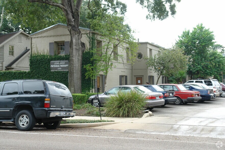 2305 San Felipe St, Houston, TX à vendre - Photo de l’immeuble – Image 3 sur 5