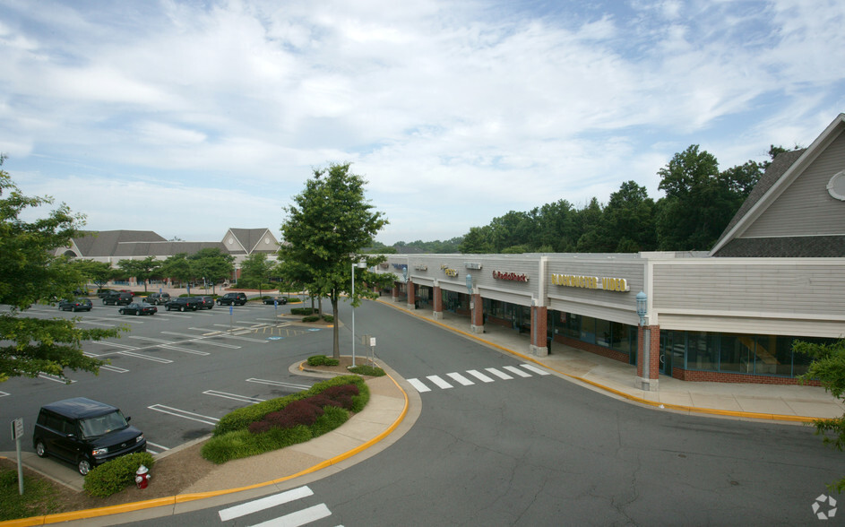 1400-1498 Northpoint Village Ctr, Reston, VA à louer - Autre – Image 2 sur 2