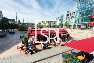 Plus de détails pour Local commercial à louer