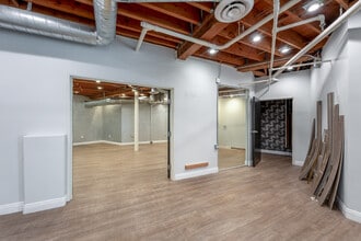 7301 Girard Ave, La Jolla, CA à louer Photo intérieure– Image 2 sur 3