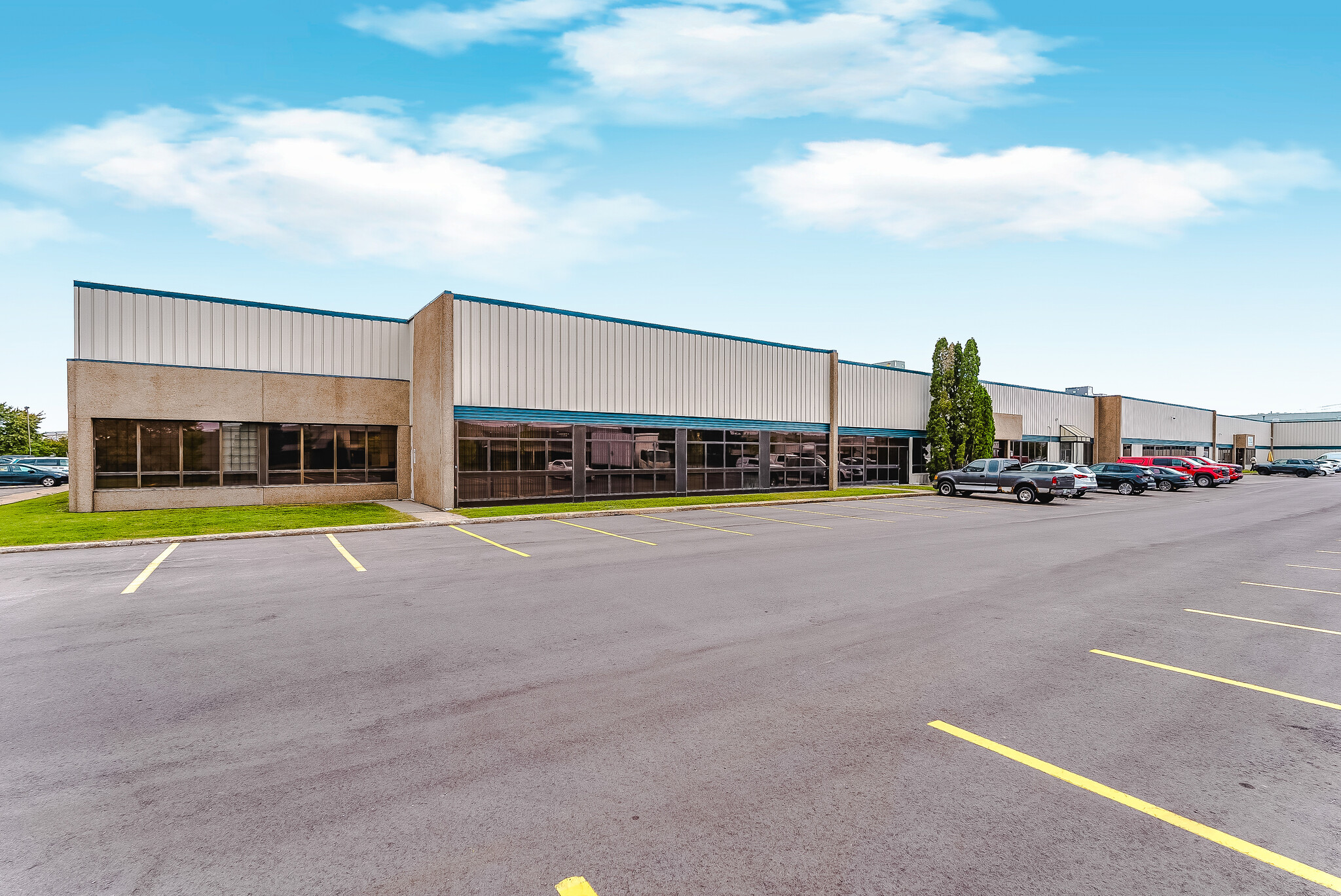 3184 Rue Joseph-Dubreuil, Verdun, QC à louer Photo de l’immeuble– Image 1 sur 7