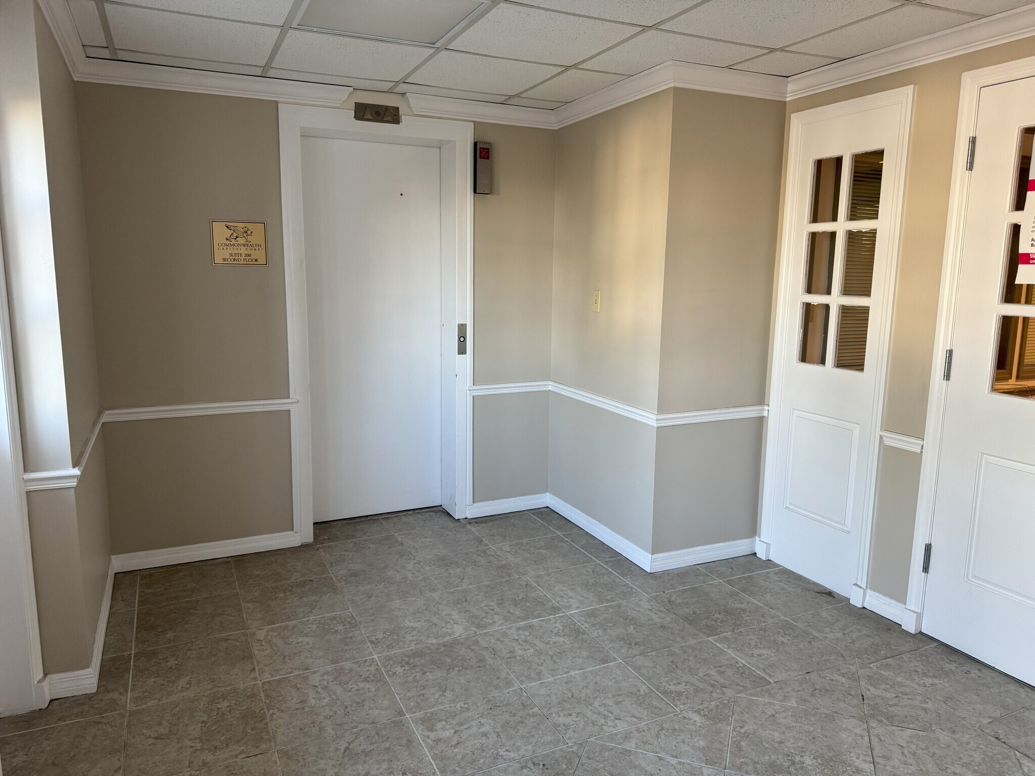 4526-4532 US Hwy 19, New Port Richey, FL à louer Photo de l’immeuble– Image 1 sur 10