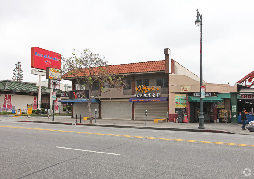 836-840 N Broadway St, Los Angeles, CA à louer - Photo de l’immeuble – Image 2 sur 5