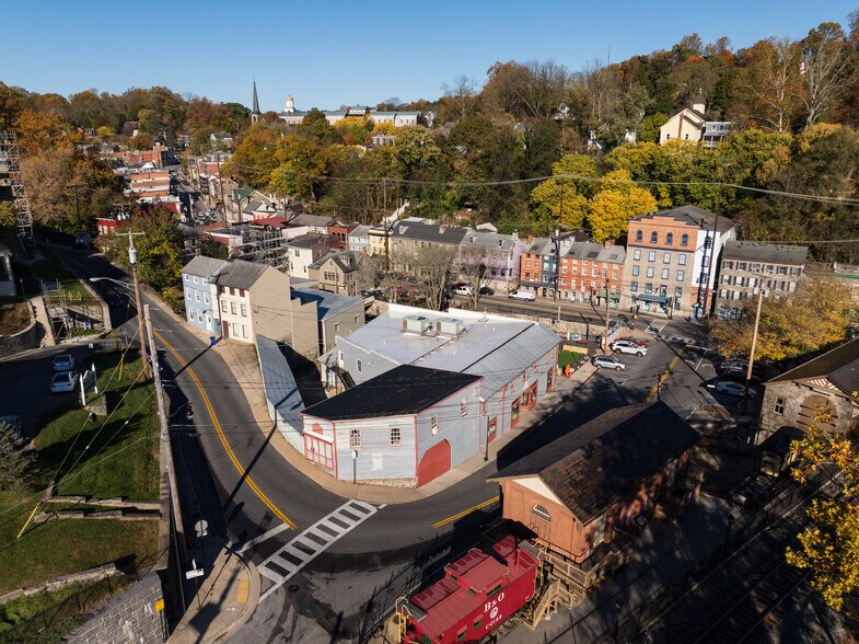 3720 Maryland Ave, Ellicott City, MD à vendre - Photo de l’immeuble – Image 3 sur 6
