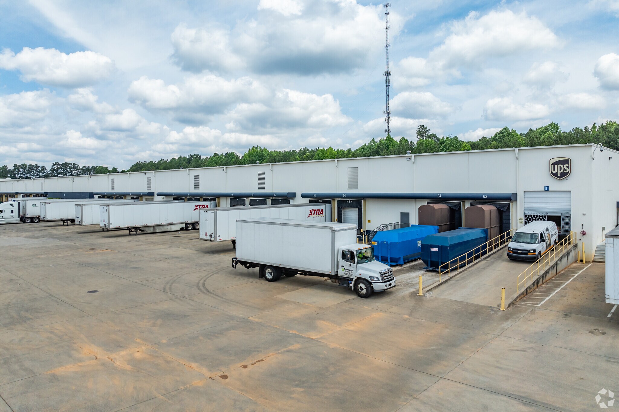 7137 Southlake Pky, Morrow, GA à louer Photo principale– Image 1 sur 17