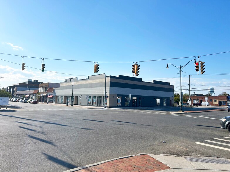 173-181 Long Beach, Long Beach, NY à louer - Photo de l’immeuble – Image 1 sur 4