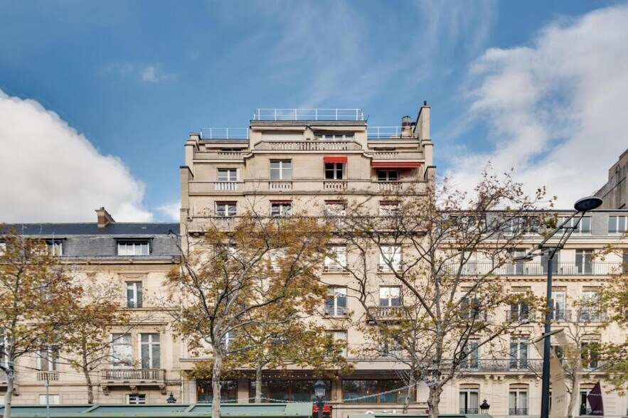 Bureau dans Paris à louer - Photo de l’immeuble – Image 1 sur 6