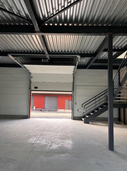 Local d'activités dans Marcoussis à vendre - Photo intérieure – Image 2 sur 8