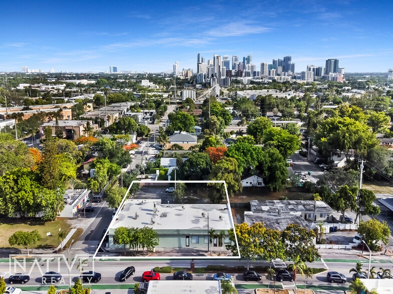 530 NE 13th St, Fort Lauderdale, FL à louer - Aérien – Image 1 sur 10