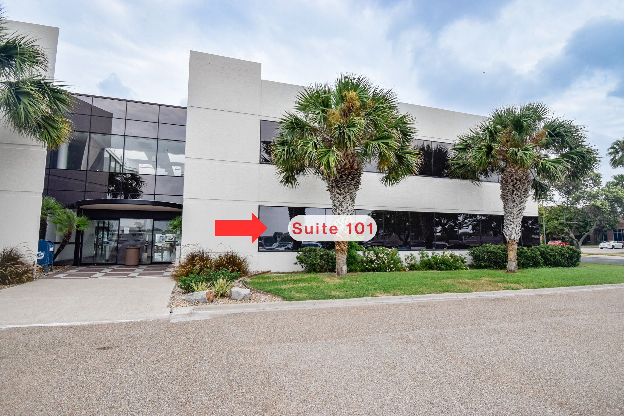 5402 S Staples St, Corpus Christi, TX à louer Photo de l’immeuble– Image 1 sur 14