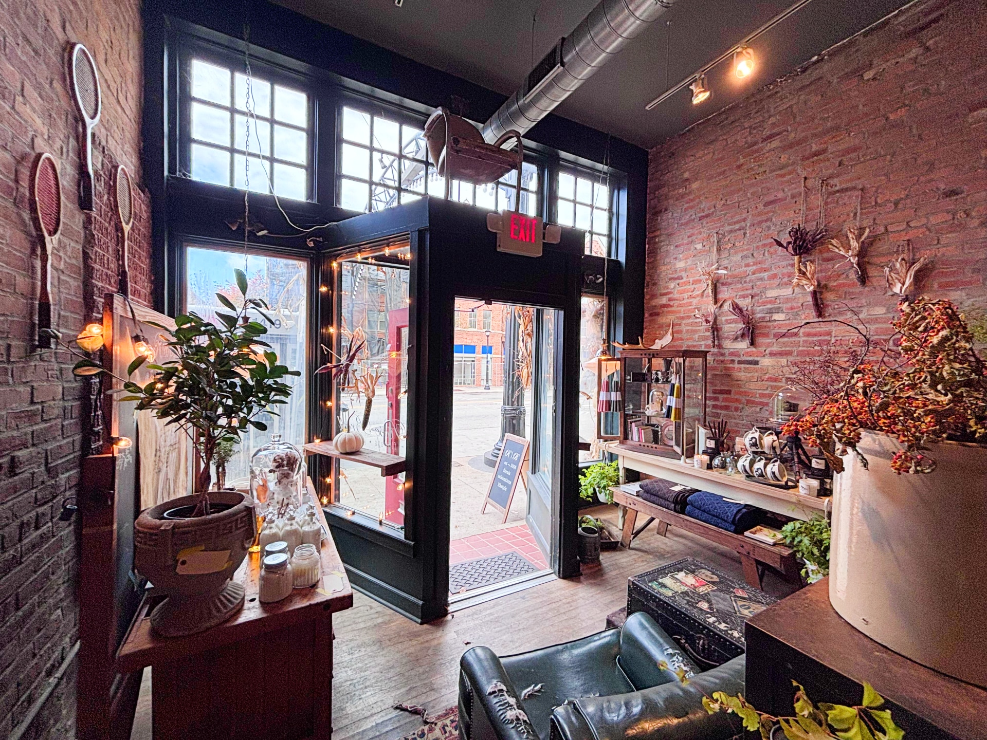 664-668 N High St, Columbus, OH à louer Photo intérieure– Image 1 sur 3