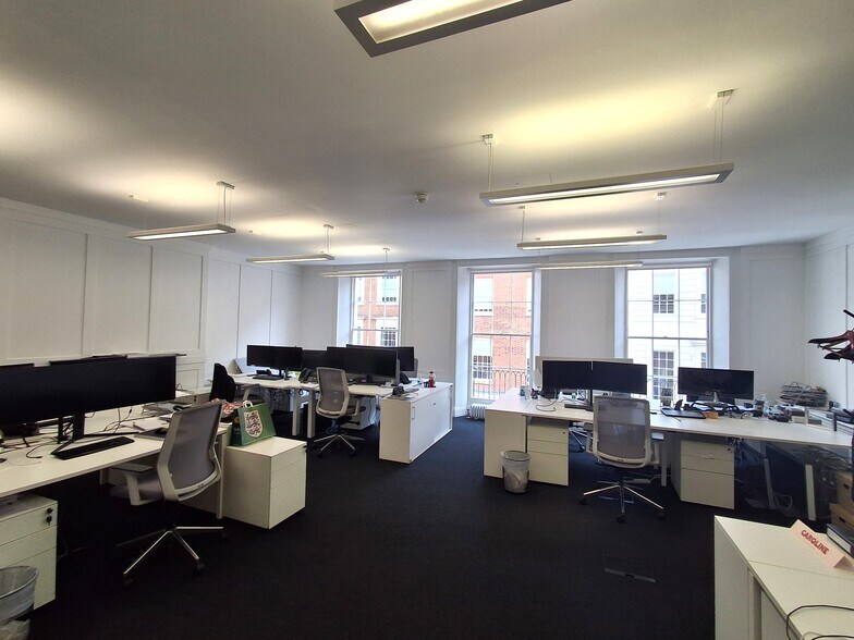 29 Sackville St, Londres à louer - Photo intérieure – Image 2 sur 4