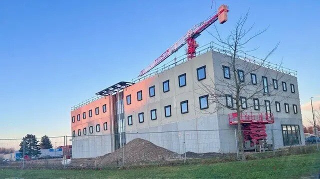 Bureau dans Châtenoy-le-Royal à vendre - Photo de l’immeuble – Image 2 sur 9