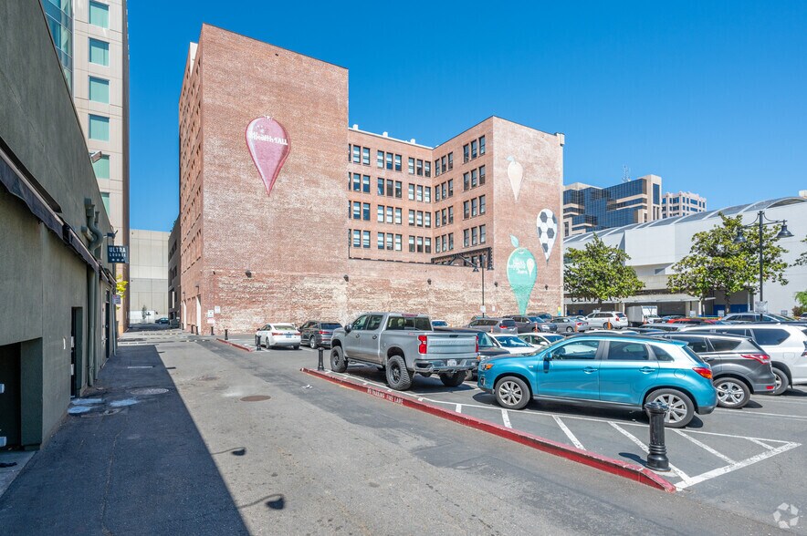 1414 K St, Sacramento, CA à louer - Photo de l’immeuble – Image 3 sur 6