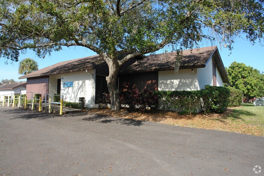506 4th Ave W, Palmetto, FL à vendre - Photo de l’immeuble – Image 2 sur 16