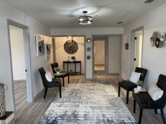 110 E Pecan St, Gainesville, TX à louer - Photo de l’immeuble – Image 3 sur 6