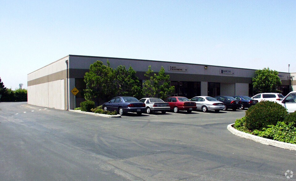 4500-4526 Enterprise St, Fremont, CA à louer - Photo de l’immeuble – Image 3 sur 10