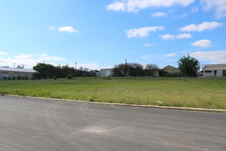Plus de détails pour 5835 Rocky Pt, San Antonio, TX - Industriel/Logistique à louer