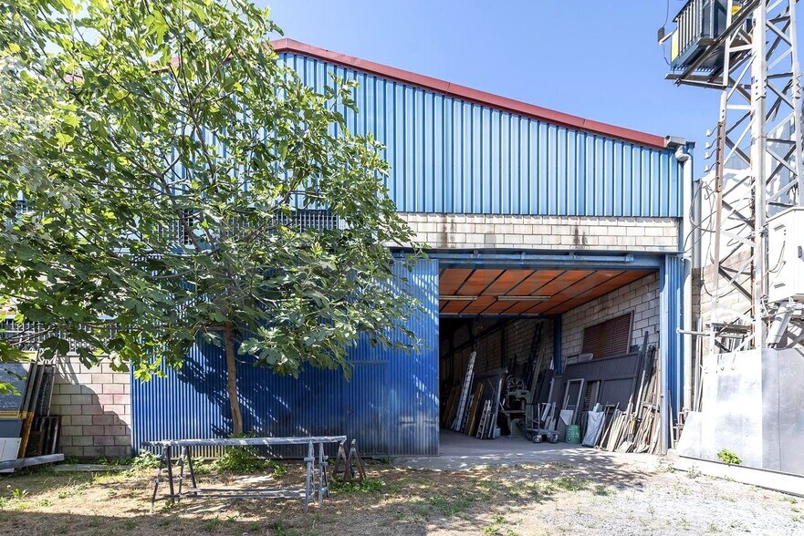 Industriel/Logistique dans Madrid, Madrid à vendre - Photo de l’immeuble – Image 3 sur 25