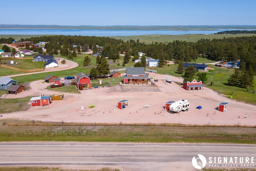 115 Pine Haven Rd, Pine Haven, WY à vendre - Photo de l’immeuble – Image 2 sur 53