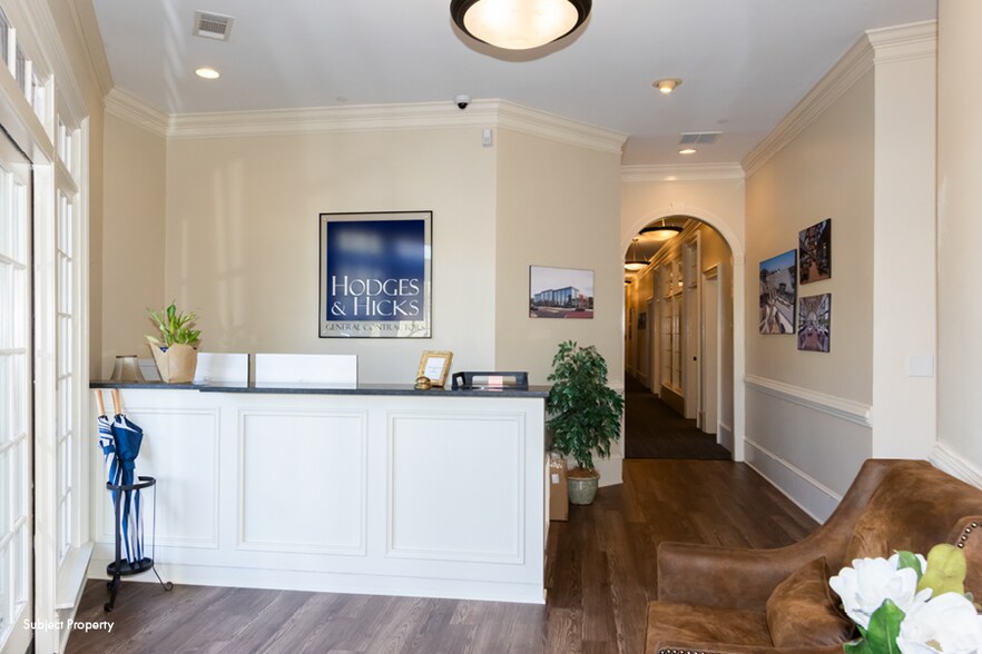 1085 Old Roswell Rd, Roswell, GA à vendre - Photo de l’immeuble – Image 3 sur 4