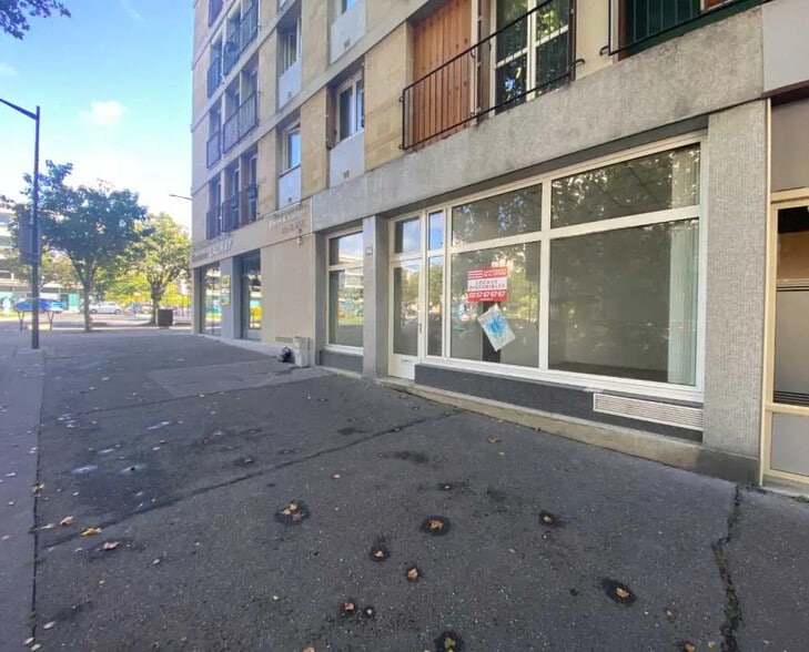 Local commercial dans Le Havre à louer - Photo de l’immeuble – Image 1 sur 5
