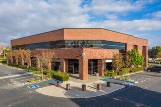 Plus de détails pour 72 Corporate Park, Irvine, CA - Bureau à vendre
