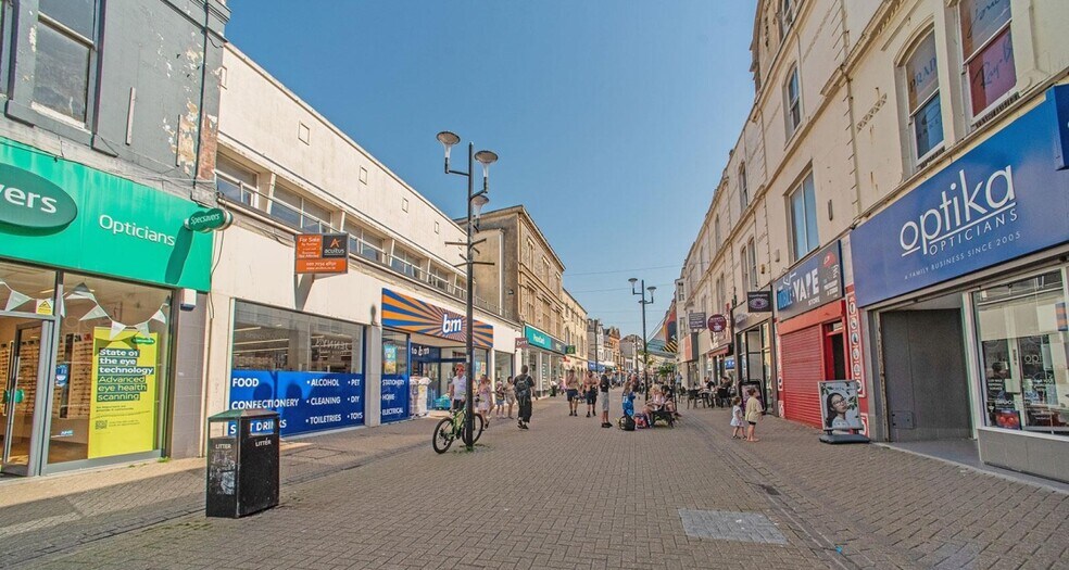 66-68 High St, Weston Super Mare à vendre - Photo de l’immeuble – Image 3 sur 3